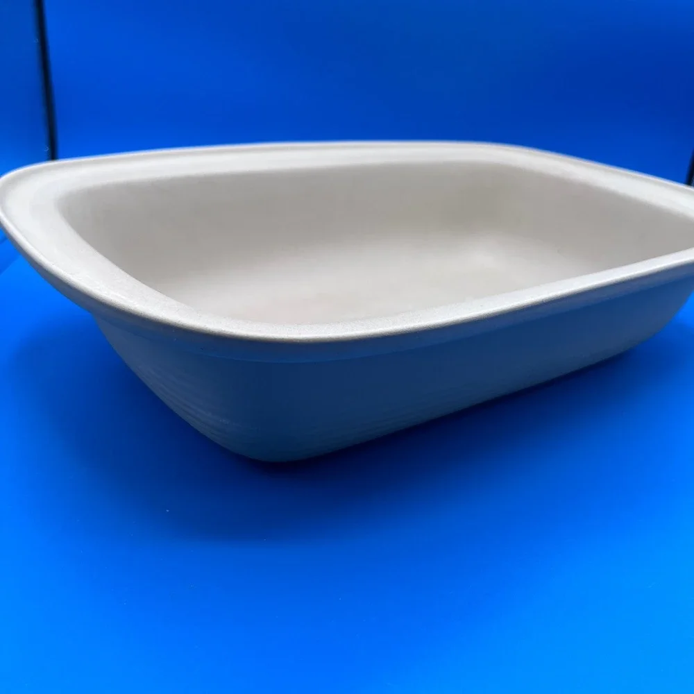 Pampered Chef Family Heritage Collection Stoneware Deep Dish Baker 13x9